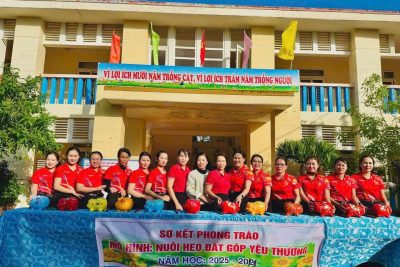 TRƯỜNG MẦM NON LÝ SƠN SƠ KẾT MÔ HÌNH “NUÔI HEO ĐẤT – GỬI YÊU THƯƠNG” (Học kỳ I, năm học 2025 – 2026)
